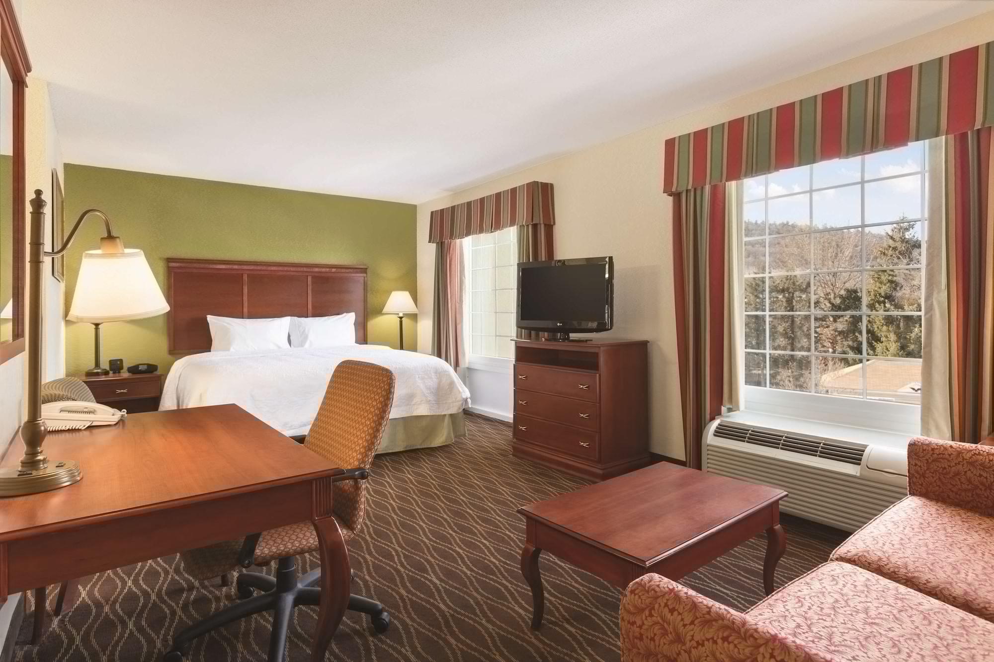 Hampton Inn & Suites Greenfield Extérieur photo
