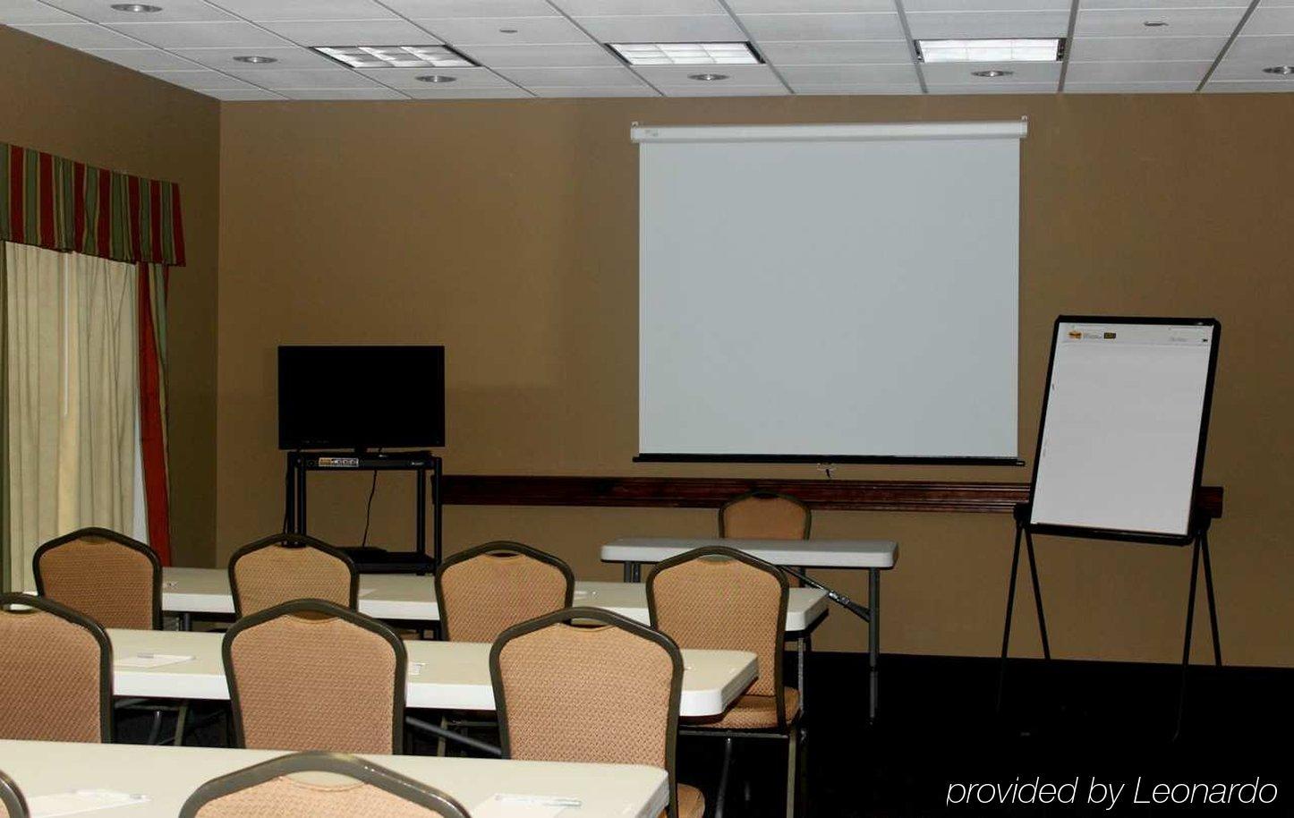 Hampton Inn & Suites Greenfield Extérieur photo